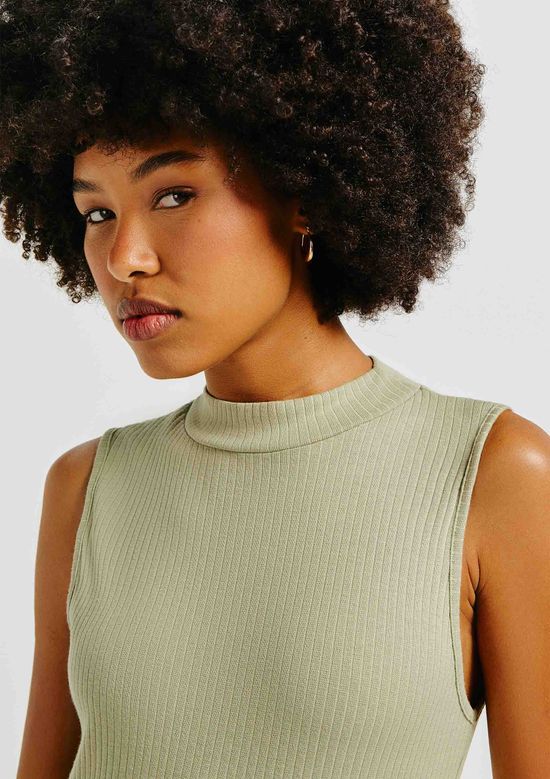 Foto do produto: Regata Básica Feminina Gola Alta Em Ribana Canelada - Verde