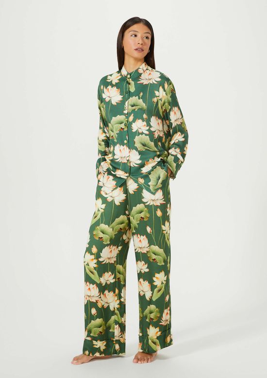 Foto do produto: Calça Feminina Cintura Alta Floral Hering + Thai de Melo - Verde