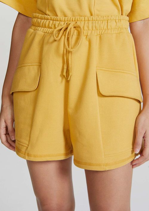 Shorts Feminino Cintura Alta Em Moletom Comfort - Amarelo