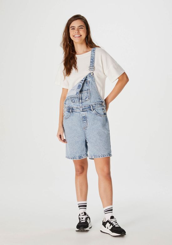 Foto do produto: Blusa Básica Feminina Manga Curta Alongada Com Fenda - Off white