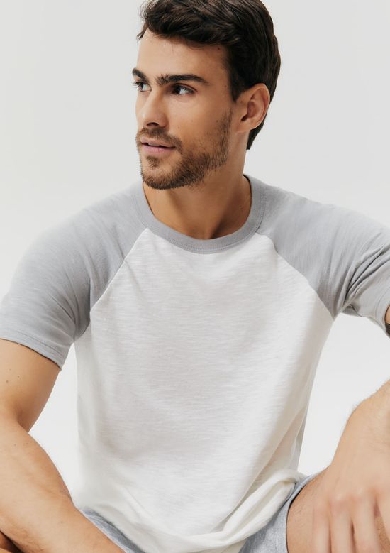 Foto do produto: Pijama Curto Masculino Com Camiseta Raglan - Cinza