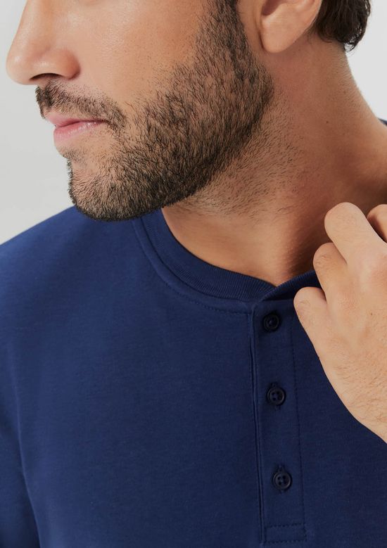 Foto do produto: Pijama Curto Masculino Decote Henley Em Malha Premium - Azul