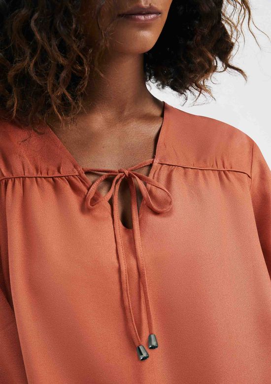 Foto do produto: Blusa Feminina Manga Longa Em Viscose Creponada - Terracota