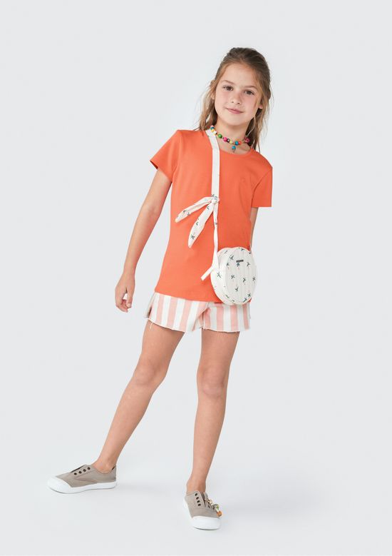 Foto do produto: Blusa Básica Infantil Menina Manga Curta Slim Com Bordado Coração - Laranja