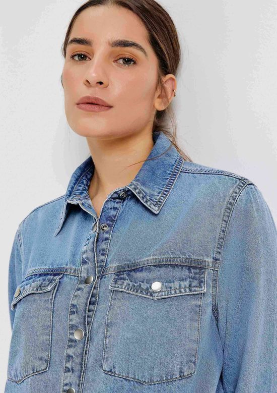 Foto do produto: Camisa Jeans Feminina Manga Longa Alongada - Azul