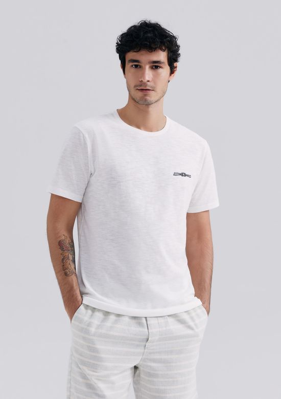 Foto do produto: Camiseta Masculina Em Malha Flamê Com Estampa - Off white