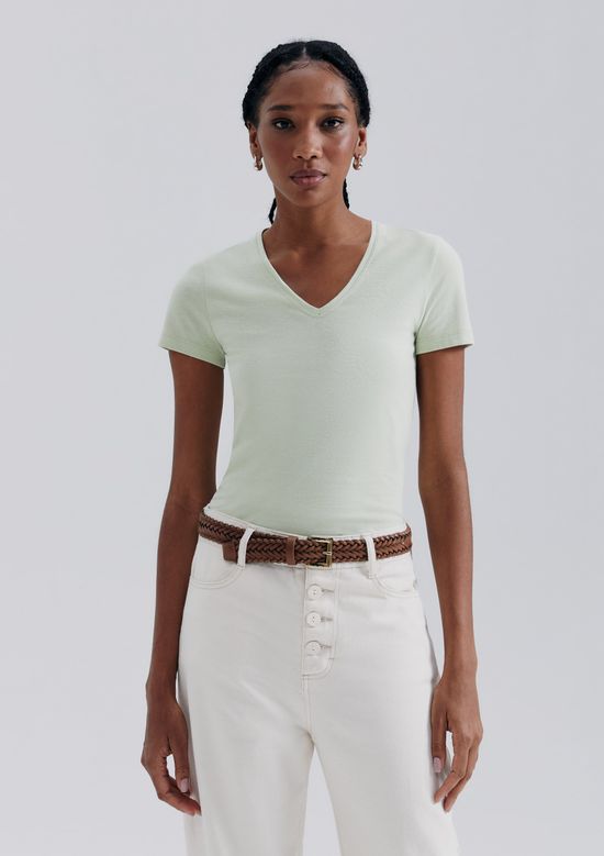 Foto do produto: Blusa Básica Feminina Slim Decote V - Verde