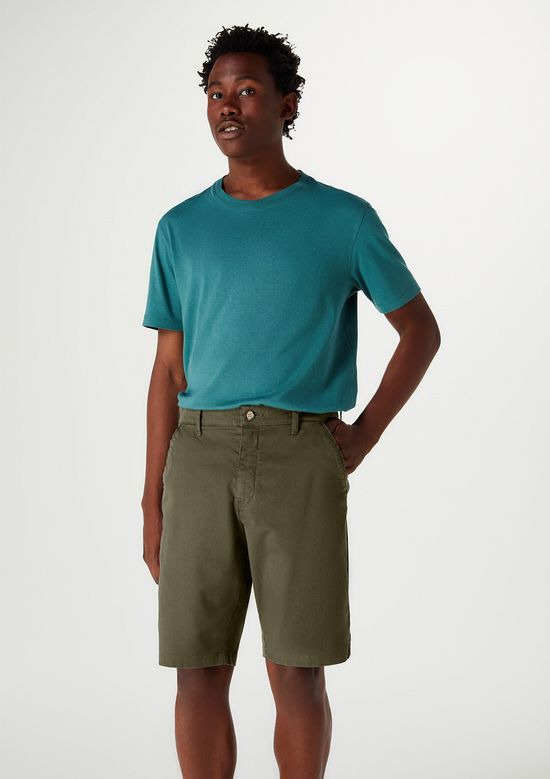 Foto do produto: Bermuda Em Sarja Masculina Chino - Verde