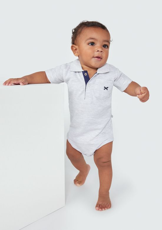 Foto do produto: Body Polo Bebê Menino Com Bolsinho - Cinza