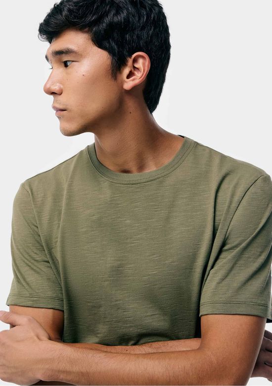 Foto do produto: Camiseta Masculina Comfort Em Malha Flamê - Verde