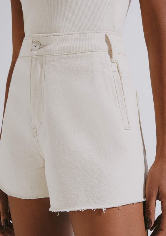 Foto do produto: Shorts De Sarja Feminino Barra A Fio - Off white