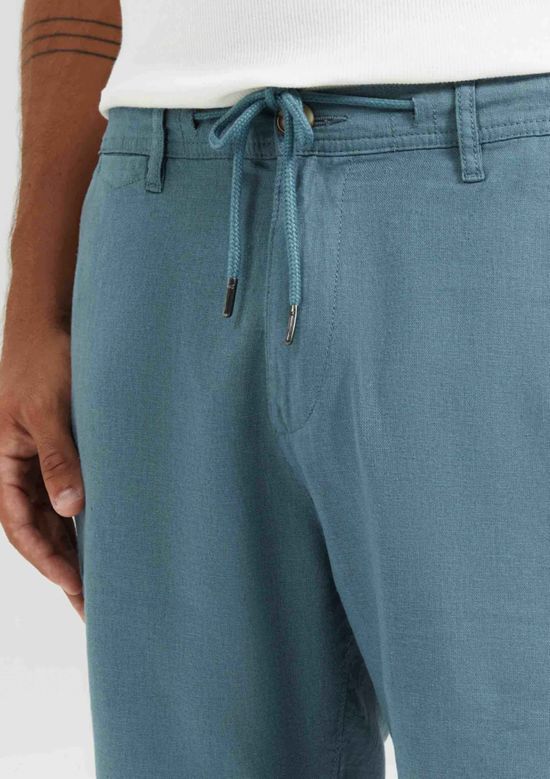 Foto do produto: Bermuda Básica Masculina Chino Em Linho - Azul