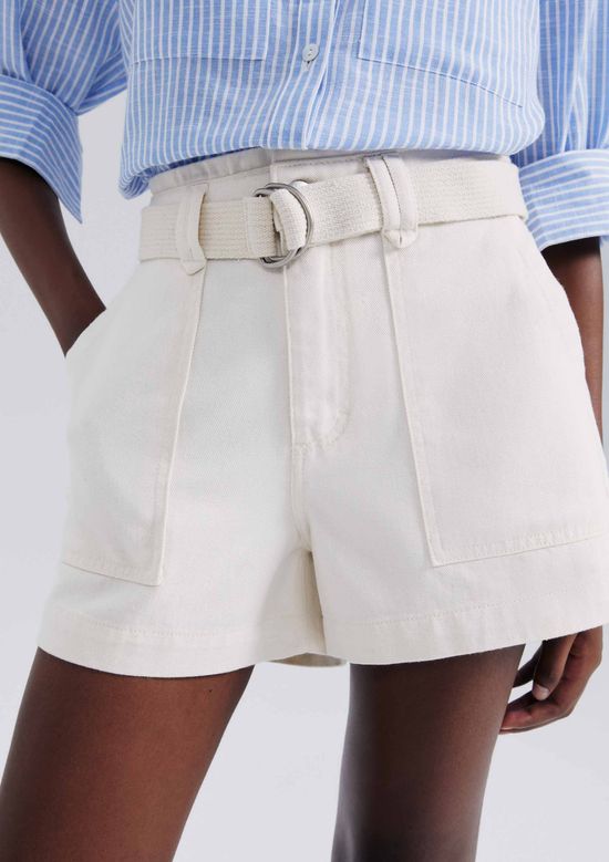 Foto do produto: Shorts Feminino Em Sarja Com Cinto - Off white