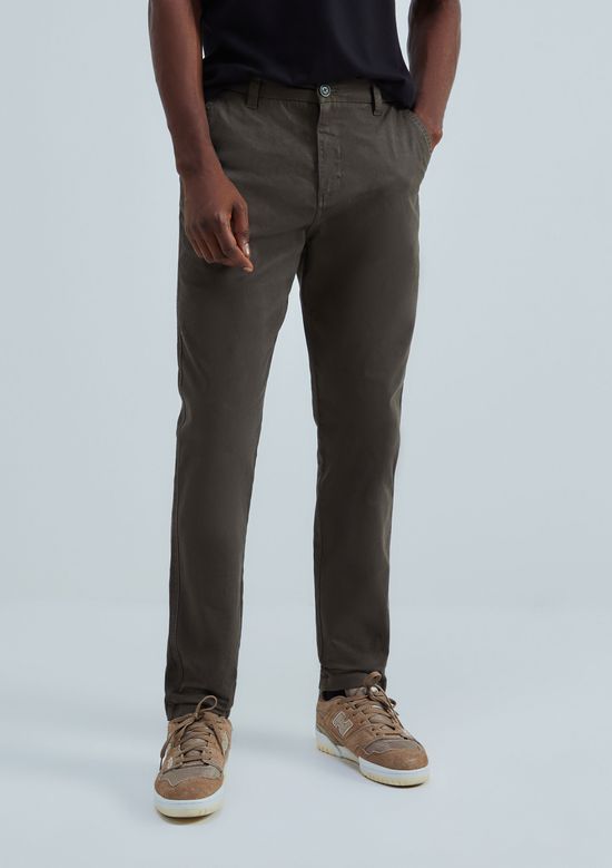 Foto do produto: Calça Básica Masculina Chino Slim Em Sarja Com Elastano - Verde