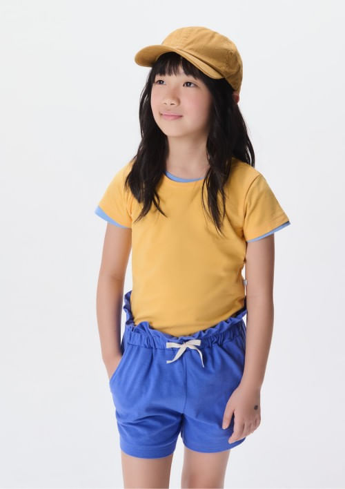 Foto do produto: Blusa Básica Infantil Menina Manga Curta Slim Com Bordado Coração - Amarelo