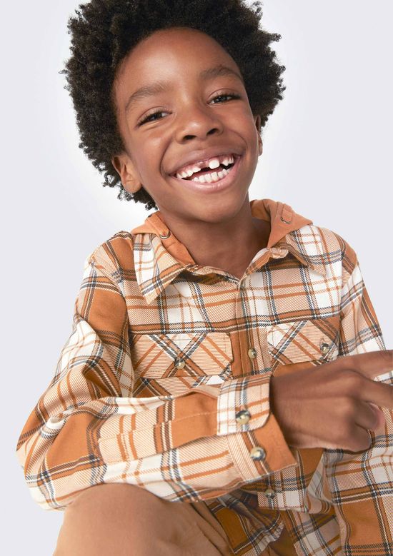 Foto do produto: Camisa Infantil Menino Em Xadrez Comfort Com Capuz - Laranja