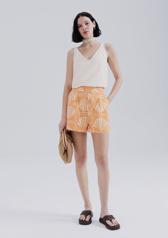 Foto do produto: Shorts Feminino Estampado Com Pregas - Laranja