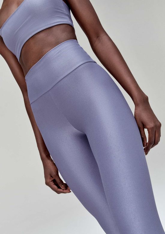 Foto do produto: Calça Legging Esportiva Proteção UV 50+ - Roxo