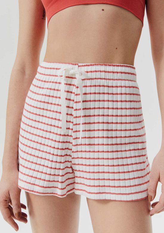 Foto do produto: Shorts Avulso Em Ribana Canelada - Vermelho