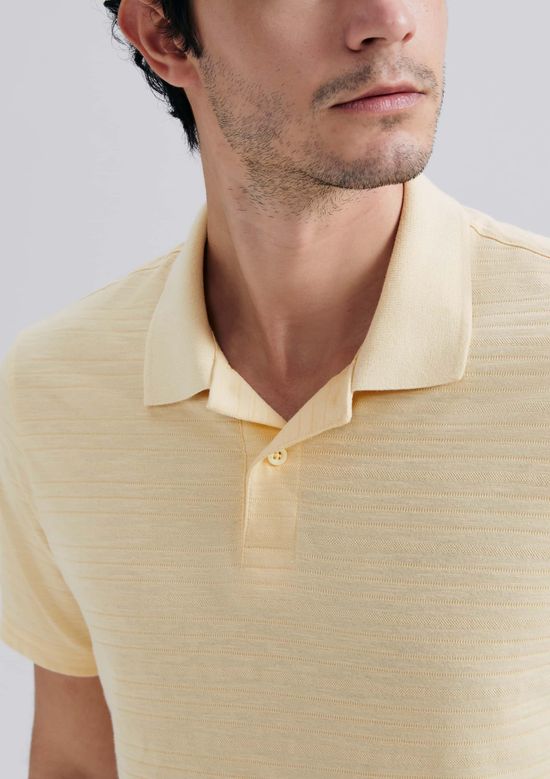 Foto do produto: Camisa Polo Masculina Manga Curta Texturizada - Amarelo