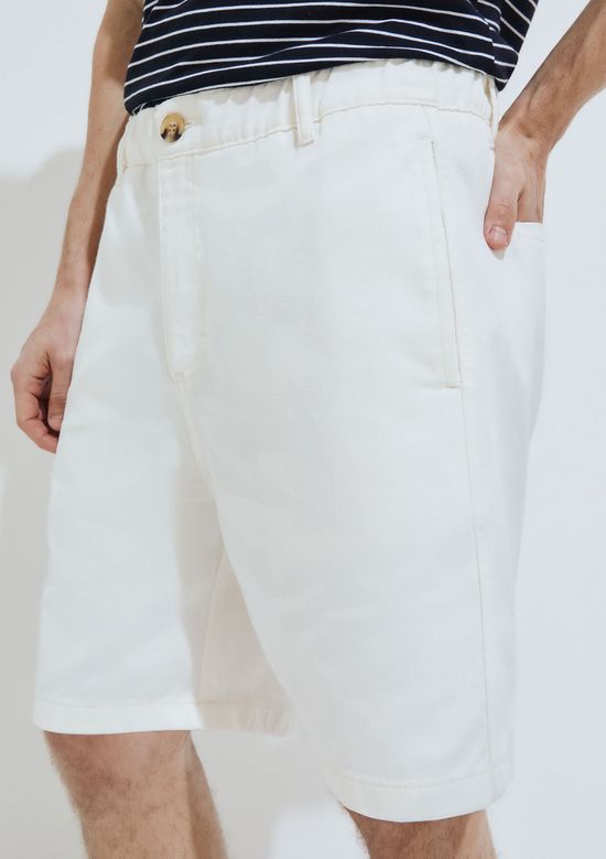 Foto do produto: Bermuda Masculina Reta Em Sarja - Off white