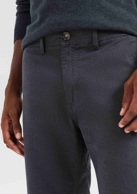 Foto do produto: Bermuda Básica Masculina Chino Em Tecido Fio Tinto - Cinza