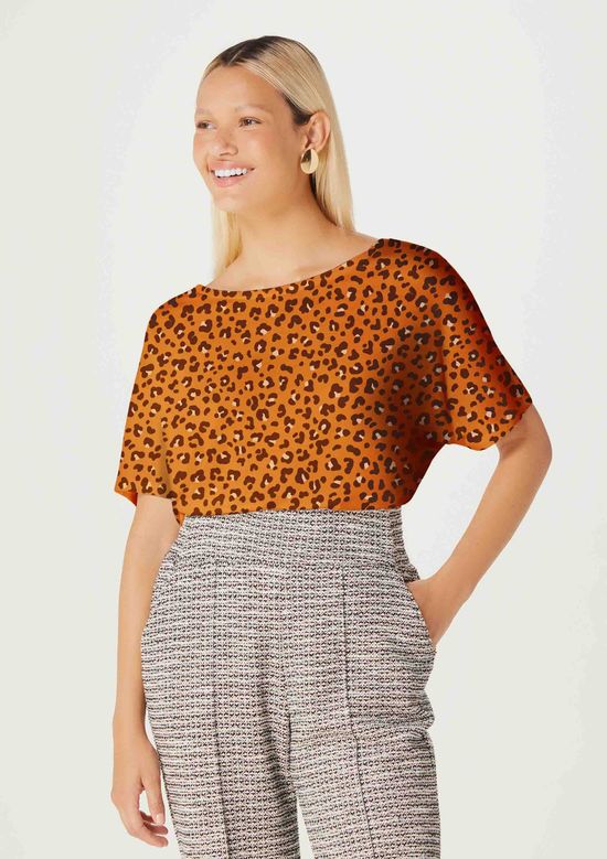 Foto do produto: Blusa Feminina Manga Curta Animal Print - Marrom