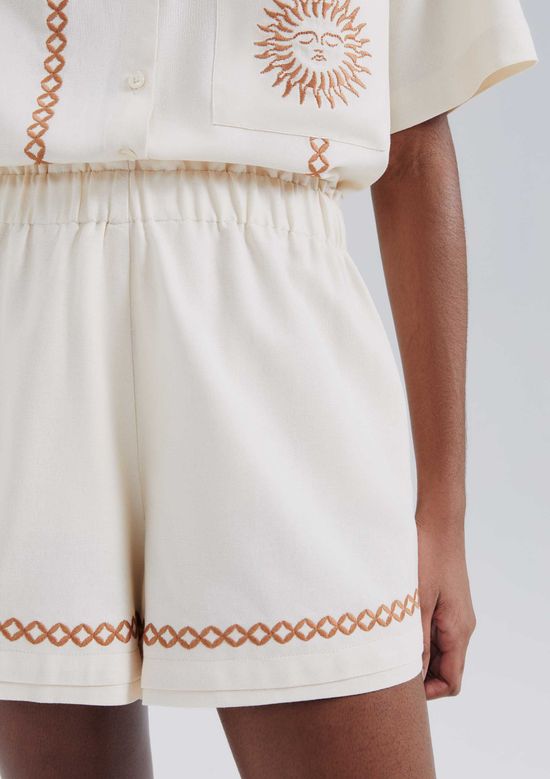 Foto do produto: Shorts Feminino Clochard Com Linho - Creme