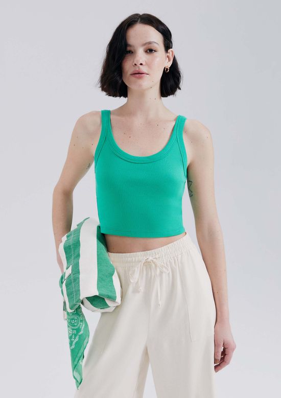 Foto do produto: Regata Básica Feminina Cropped Em Ribana Canelada - Verde