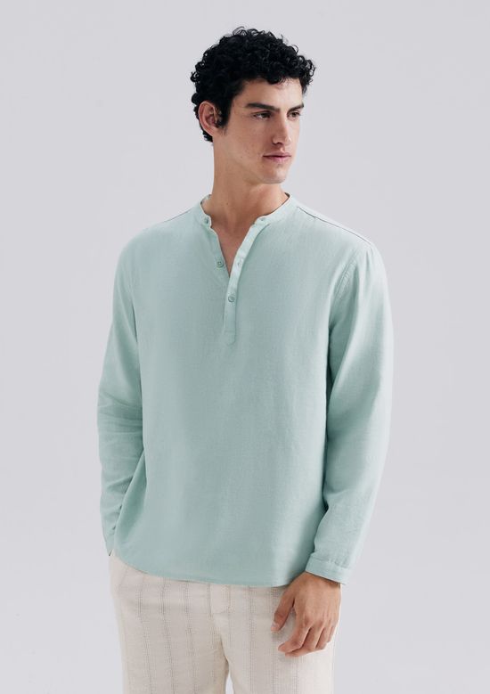 Foto do produto: Camisa Bata Masculina Manga Longa Em Linho - Verde