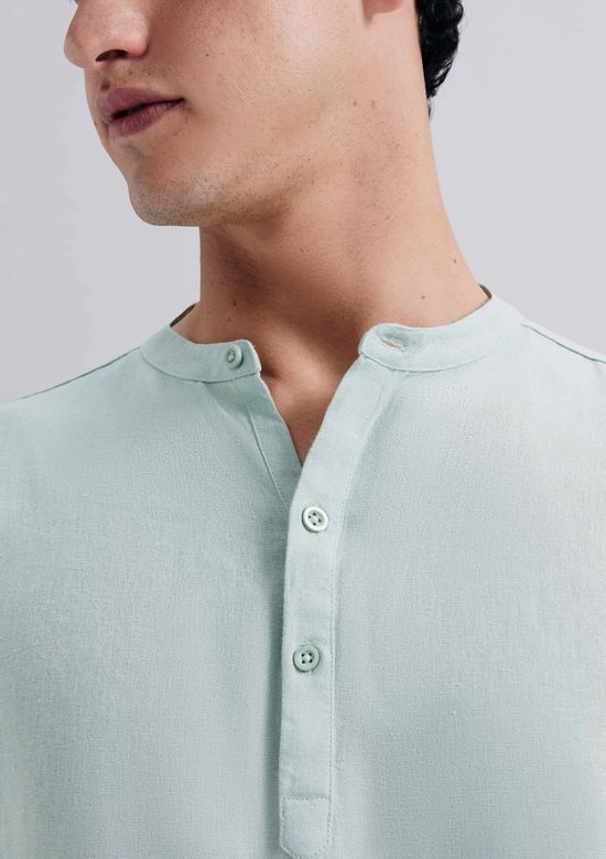 Foto do produto: Camisa Bata Masculina Manga Longa Em Linho - Verde