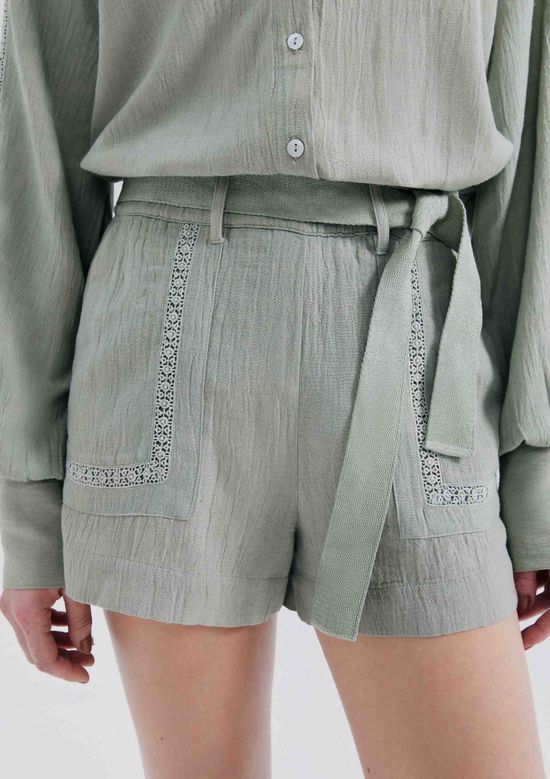 Foto do produto: Shorts Clochard Cintura Alta Com Linho - Verde