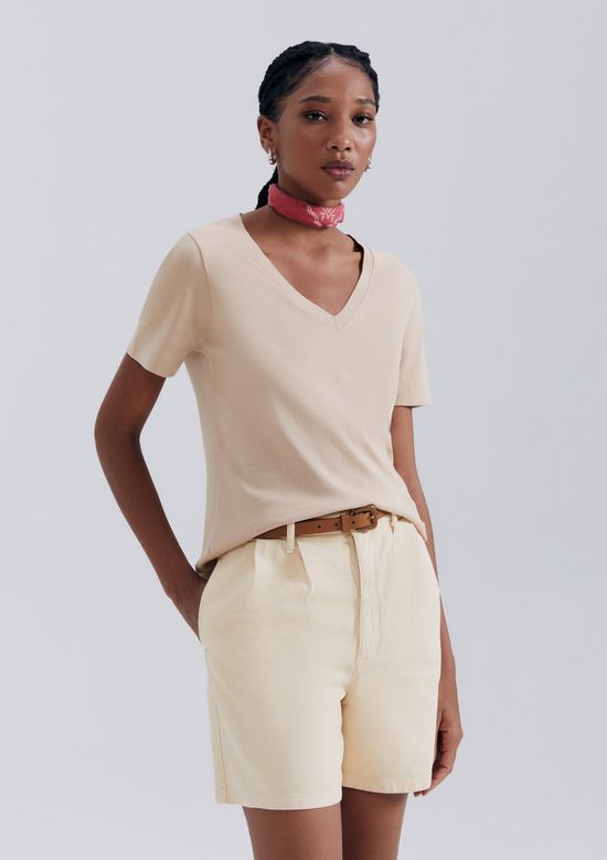 Foto do produto: Blusa Feminina Decote V - Bege
