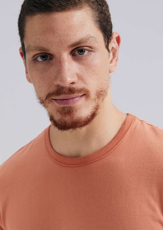 Foto do produto: Camiseta Básica Masculina Manga Curta Slim - Marrom