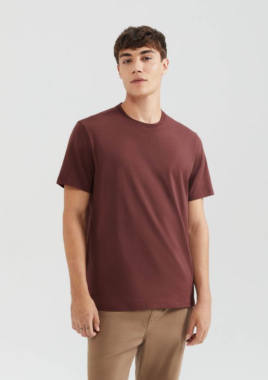 Foto do produto: Camiseta Básica Masculina Comfort Super Cotton - Vinho