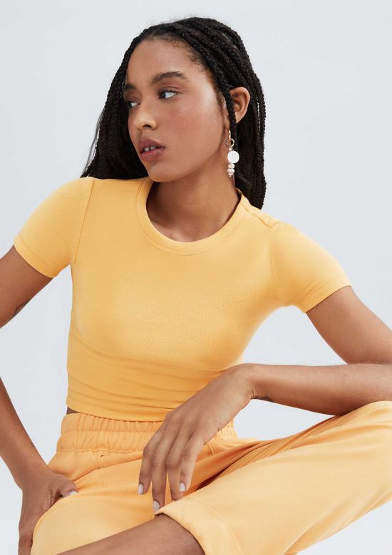 Foto do produto: Blusa Básica Feminina Cropped Em Ribana Canelada - Laranja