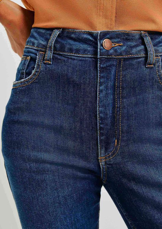 Foto do produto: Calça Jeans Básica Feminina Flare Cintura Média Com Elastano - Azul