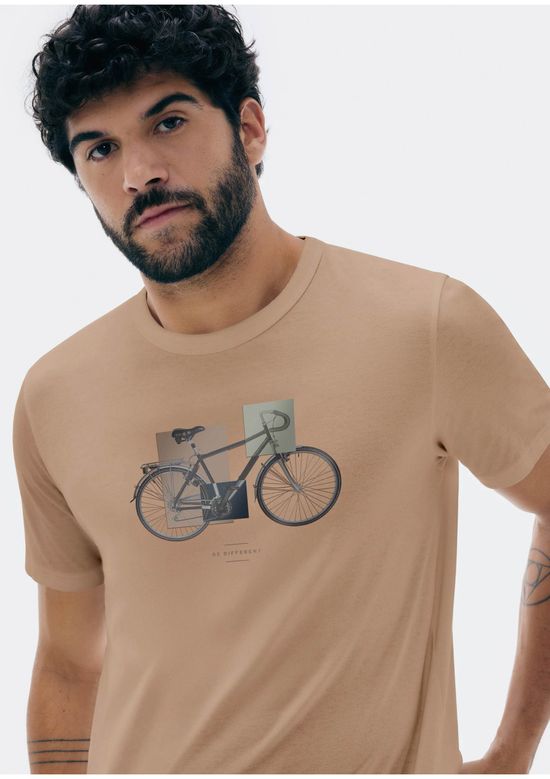 Foto do produto: Camiseta Masculina Manga Curta Com Estampa - Bege