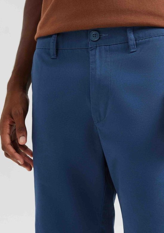 Foto do produto: Bermuda Básica Masculina Chino Em Sarja - Azul