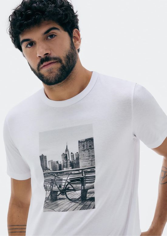 Foto do produto: Camiseta Masculina Manga Curta Com Estampa - Branco