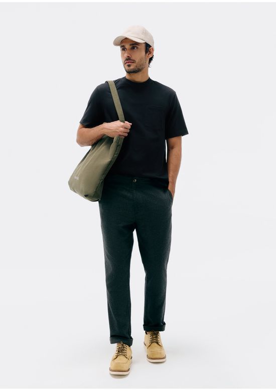 Foto do produto: Camiseta Básica Masculina Comfort Super Cotton Com Bolso - Preto