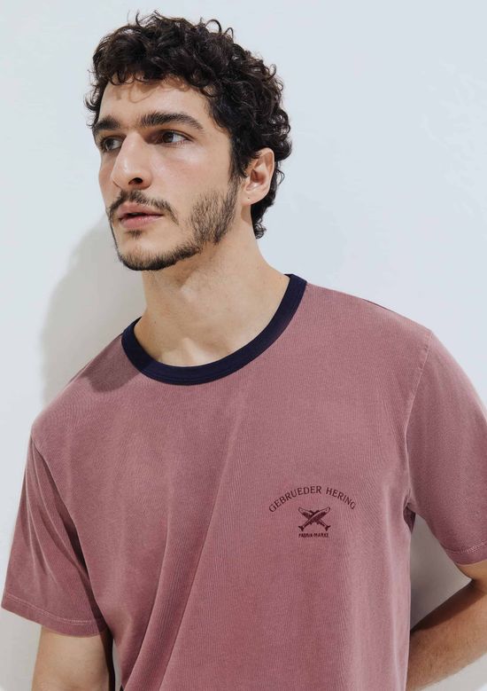 Foto do produto: Camiseta Masculina Estonada Com Estampa - Marsala