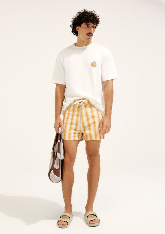 Foto do produto: Camiseta Relaxed Com Estampa Costas Hering + Cosmo - Off white