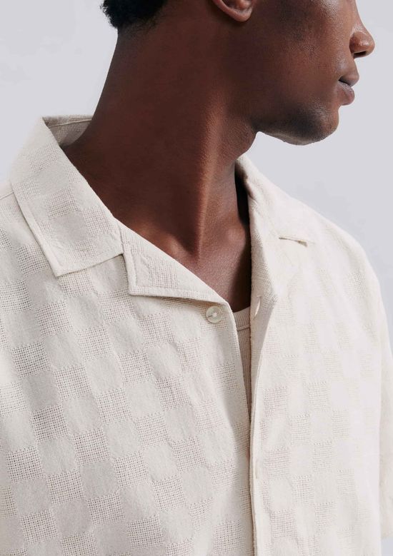 Foto do produto: Camisa Masculina Manga Curta Texturizada - Creme