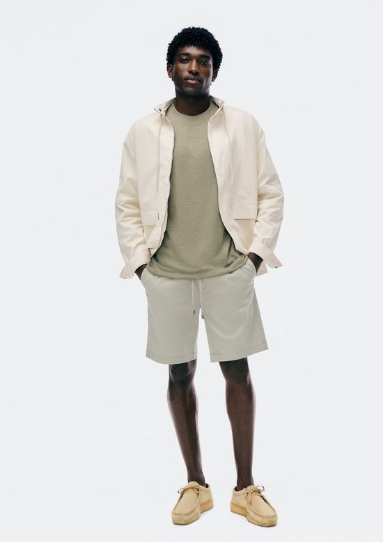 Foto do produto: Bermuda Masculina Em Sarja Empapelada - Cinza