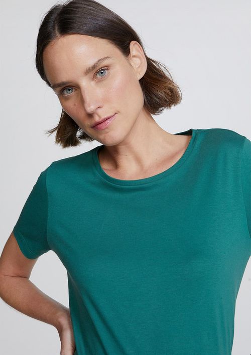 Camiseta Básica Feminina Manga Curta Em Algodão Pima - Verde