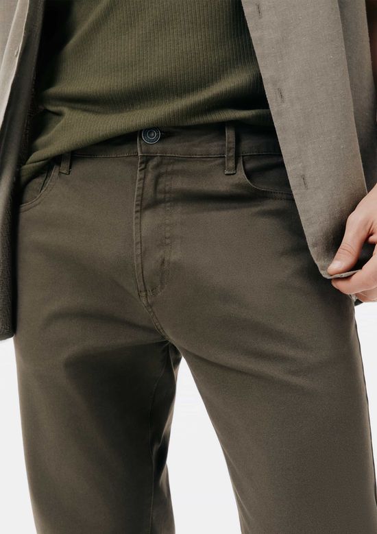 Foto do produto: Calça Masculina Slim Em Sarja - Verde