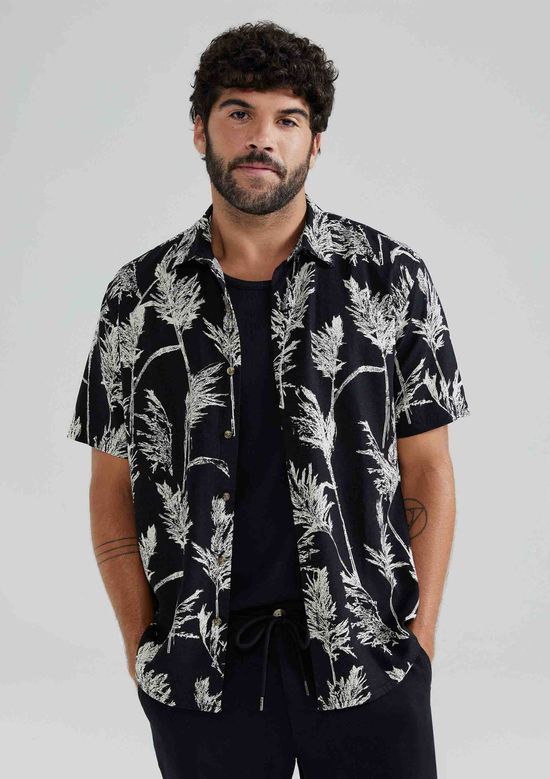 Foto do produto: Camisa Masculina Manga Curta Estampada Em Linho - Preto