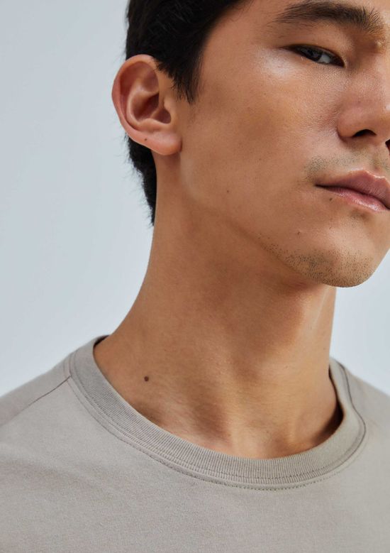Foto do produto: Camiseta Básica Masculina Comfort Super Cotton - Bege