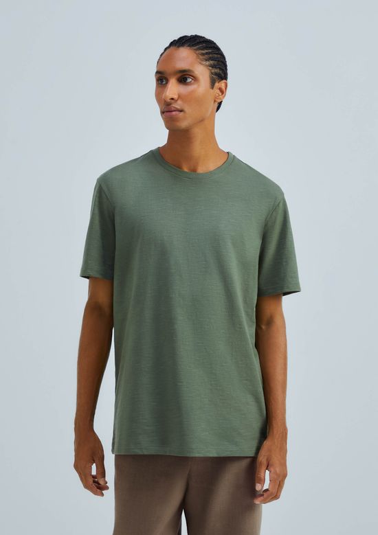 Foto do produto: Camiseta Masculina Comfort Em Malha Flamê  - Verde